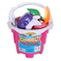 Kit Baldinho de Praia Balde de Areia Infantil com 7 Peças Castelinho Radical Kit Baldinho de Praia Balde de Areia Infantil com 7 Peças Castelinho Radical
