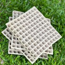 Kit Bandeja Biodegradável para Mudas C/100 células VITALIZEM Kit Bandeja Biodegradável para Mudas C/100 células VITALIZEM