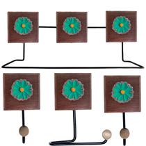 Kit Banheiro Com 2 Toalheiros + Porta Papel Higiênico + Toalheiro Rustico Artesanal Flores Coloridas 3D