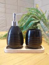 Kit Banheiro Lavabo 2 Peças Bandeja de Bambu Sabonete Líquido Suporte para Escovas Em Cerâmica Luxo Kit Banheiro Lavabo 2 Peças Bandeja de Bambu Sabonete Líquido Suporte para Escovas Em Cerâmica Luxo