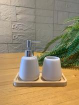 Kit Banheiro Lavabo 2 Peças Bandeja de Bambu Sabonete Líquido Suporte para Escovas Em Cerâmica Luxo Kit Banheiro Lavabo 2 Peças Bandeja de Bambu Sabonete Líquido Suporte para Escovas Em Cerâmica Luxo