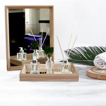 Kit Banheiro Lavabo Vidro Difusor, Saboneteira e Vasinho Luxo com Bandeja Espelhada e Espelho.