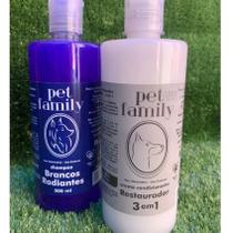 Kit Banho Pet Para Cão e Gato Shampoo Branqueador e Creme Restaurador 3x1 500 ml Pet Family - Linha Profissional Kit Banho Pet Para Cão e Gato Shampoo Branqueador e Creme Restaurador 3x1 500 ml Pet Family - Linha Profissional