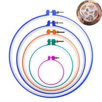 Kit Bastidores Coloridos Plastico Para Bordado Com Tarraxa 5 Tamanhos Kit Bastidores Coloridos Plastico Para Bordado Com Tarraxa 5 Tamanhos