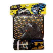 Kit Batman Com 1 Lancheira De Maletinha + 1 Copo + 1 Toalha