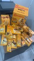 kIT BAUDUCCO 1,971KG Caixa com 15 Itens Sortidos e Enfeite Colecionavel Bauducco Especial de Natal