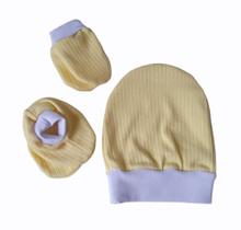 Kit Bebê Suedine Canelado 100% algodão 3 pç (Gorro, Pantufa e Luva) Recem Nascido Confecções Castelo