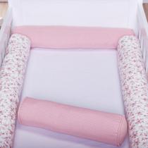 Kit Berço 4 Rolos Americano Rolinho Floral Vinho e Rosa Kit Berço 4 Rolos Americano Rolinho Floral Vinho e Rosa