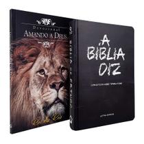 Kit Bíblia de Estudo Diz NAA Giz + Devocional Amando a Deus Leão