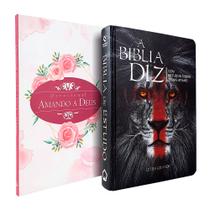 Kit Bíblia de Estudo Diz NAA Leão + Devocional Amando a Deus Rosas Aquarela