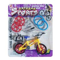 Kit Bicicleta De Dedo Com Acessórios Mini Brinquedo Amarelo - Shock