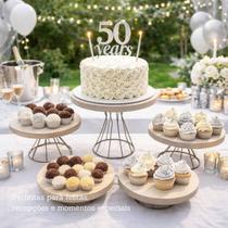 Kit Boleira Bandejas Decoração Festa Expositor Doces 5 Peças Ferro Dourado Madeira Natural