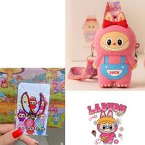 Kit Bolsa silicone com ziper fofa Personagem Labubu Porta Moedas Acessórios para Crianças + Colares Cordão amizade 3D