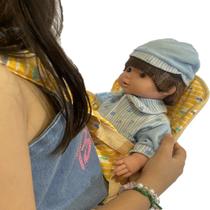 Kit Boneca Menino Tipo Reborn Realista + Bolsa Canguru Kit Boneca Menino Tipo Reborn Realista + Bolsa Canguru