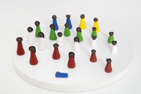 Kit Bonecos Família Sistêmica Biscuit - Afro - Bonecos para Constelação Familiar Kit Bonecos Família Sistêmica Biscuit - Afro - Bonecos para Constelação Familiar