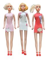 Kit Brinquedo c/ 5 Bonecas Juju Fashion Estampas Sortidas Kit Brinquedo c/ 5 Bonecas Juju Fashion Estampas Sortidas
