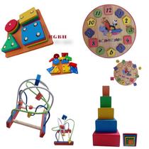 Kit Brinquedo Pedagógico Em Madeira Prancha Seleção + Relógio De Encaixe + Aramado M + Cubo De Encaixe