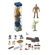 Kit Brinquedo Soldadinhos De Guerra 1 Boneco E 7 Acessórios Kit Brinquedo Soldadinhos De Guerra 1 Boneco E 7 Acessórios