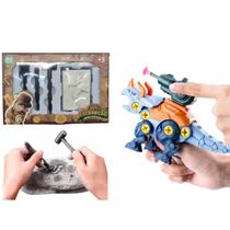 Kit Brinquedos Dino Escavação Fóssil + Dinossauro de Montar Kit Brinquedos Dino Escavação Fóssil + Dinossauro de Montar