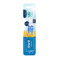 Kit c/ 2 Escova Dental Oral B Complete Macia 40 2un