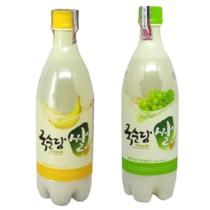Kit c/ 2 Vinhos de Arroz Coreano Makgeolli Banana e Uva 750ml Kit c/ 2 Vinhos de Arroz Coreano Makgeolli Banana e Uva 750ml