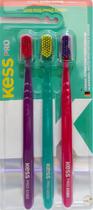 Kit c/ 3 KESS Pack com 3 Escovas Dentais Pro Extra Macias Kit c/ 3 KESS Pack com 3 Escovas Dentais Pro Extra Macias