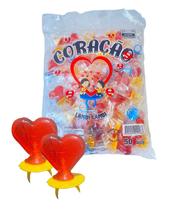 Kit c/ 50 Pirulitos De Coração c/ Anel Lambi Lambi Doces