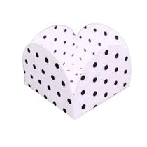 Kit C/500 Forminhas M2 4 Pétalas Branco Poá Preto (3,5x3,5cm) P/ Doces Finos Festa Casamento Retrô