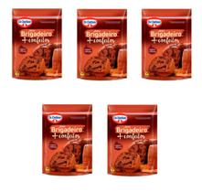 Kit c/ 5un Bolo Brigadeiro + Confeitos 300g Kit c/ 5un Bolo Brigadeiro + Confeitos 300g