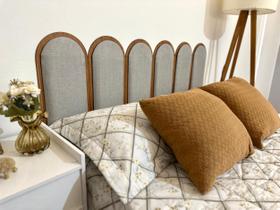 Kit Cabeceira Aura Estofada Autocolante com Borda em MDF para Cama Solteiro Box Queen King