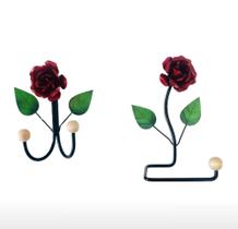 kit cabide porta toalha e papel higiênico botão rosa ferro