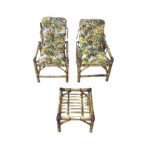 Kit Cadeiras de Bambu 2 Lugares Almofadas Branca e Flor Área