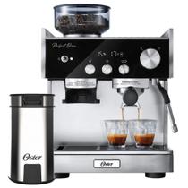 Kit Cafeteira Expresso Perfect Brew Máxima e Moedor de Café Oster Kit Cafeteira Expresso Perfect Brew Máxima e Moedor de Café Oster