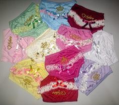 Kit Calcinha Bunda Rica Para Bebê Luxo Menina 03 á 06 Meses com 5/10 Peças com Bordado e Laço