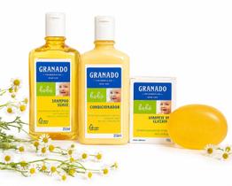 Kit Camomila Granado Bebê Shampoo Condicionador 250ml e um Sabonete 90g.Vamos cuidar dos pequenos com carinho que merece.