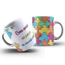 Kit Caneca Autistas Com Amor As Peças Se Encaixam + Chaveiro