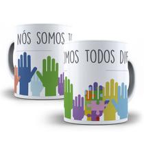 Kit Caneca Nós somos todos diferentes + almochaveiro