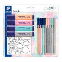 Kit Canetas Fineliner e Marca Texto Tom Pastel Staedtler + 50 Adesivos Kit Canetas Fineliner e Marca Texto Tom Pastel Staedtler + 50 Adesivos