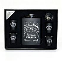 Kit Cantil de Whisky Jack Daniels c/ 4 Copos Shot e Funil - Cantil Inox Preto - 8oz Kit Cantil de Whisky Jack Daniels c/ 4 Copos Shot e Funil - Cantil Inox Preto - 8oz