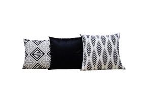 Kit Capas Almofadas 45 x 45 Estampadas Cor Bege e Preto Conjunto 3 Peças - Nallu Decor Kit Capas Almofadas 45 x 45 Estampadas Cor Bege e Preto Conjunto 3 Peças - Nallu Decor
