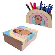 Kit Capivara Arco-Íris Geguton Porta-Lápis + Caixa Fofa