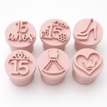 Kit Carimbo Marcador Brigadeiros FESTA DEBUTANTE 15 ANOS Molde Festa Confeitaria Aniversario Brigadeiros