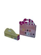 Kit Carmed 1 Beijinho FPS 30 Efeito Gloss e Incolor e 1 Hello Kitty Torta de Maçã