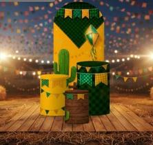 Kit Casadinho Sublimado Romano e trio de capas Cilíndrica Festa Junina Arraia Cactos e Xadrez Kit Casadinho Sublimado Romano e trio de capas Cilíndrica Festa Junina Arraia Cactos e Xadrez