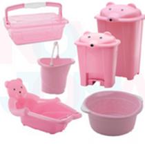 Kit Cesto ,Lixeira ,Balde ,Bacia ,Banheira Encosto Urso e Caixa Organizadora Rosa Adoleta