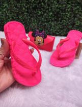 Kit Chinelo + Bolsinha Infantil emborrachado Minnie Azul Kit Chinelo + Bolsinha Infantil emborrachado Minnie Azul