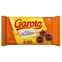 Kit Chocolate Garoto Blend 2,1kg + Garoto Meio Amargo 2,1kg