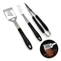 Kit Churrasco 3 Peças BBQ Premium Espátula Pegador Garfão Inox 40cm FRG0417 Frigopro Kit Churrasco 3 Peças BBQ Premium Espátula Pegador Garfão Inox 40cm FRG0417 Frigopro