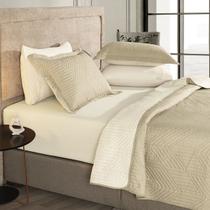 Kit Cobre Leito Casal Colcha 3 Peças Boutis Lisa Dupla Face Porta Travesseiro Aba Americana