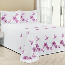 Kit Cobre Leito Casal Queen Beija Flor 3 Peças Bordado Micropercal Branco com Pink